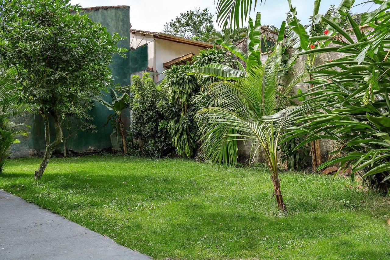 Holiday home Casa Com Churrasqueira E Jardim Perto Da