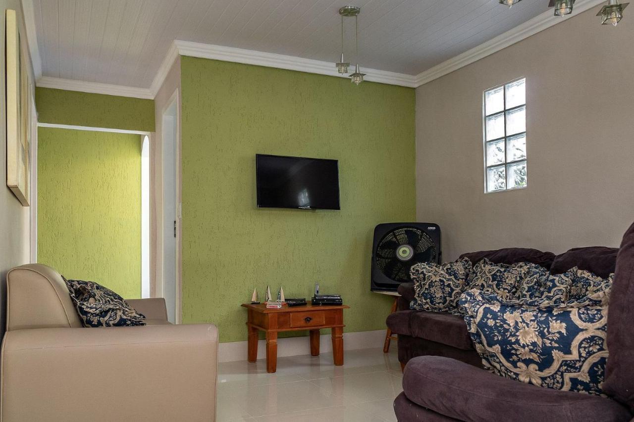 Holiday home Casa Com Churrasqueira E Jardim Perto Da